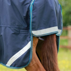 titan-200g-turnout-rug-with-snug-fit-neck-cover-200856n-976819_2048x
